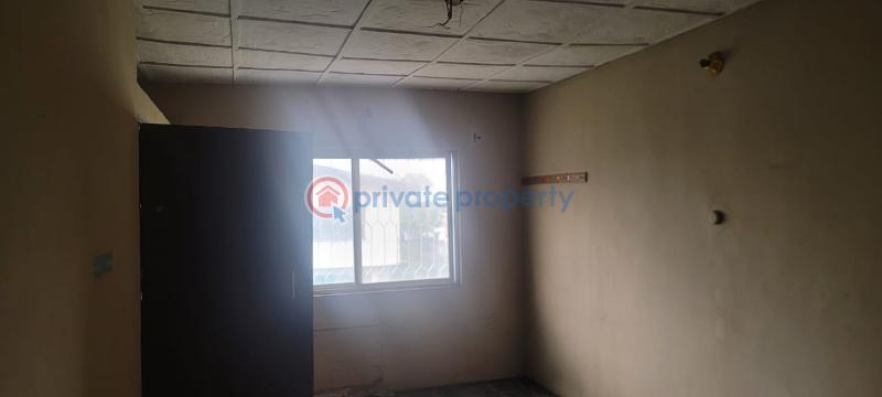 3 bedroom Flat & Apartment For Rent Aina Road Ire Akari Isolo Lagos - 4