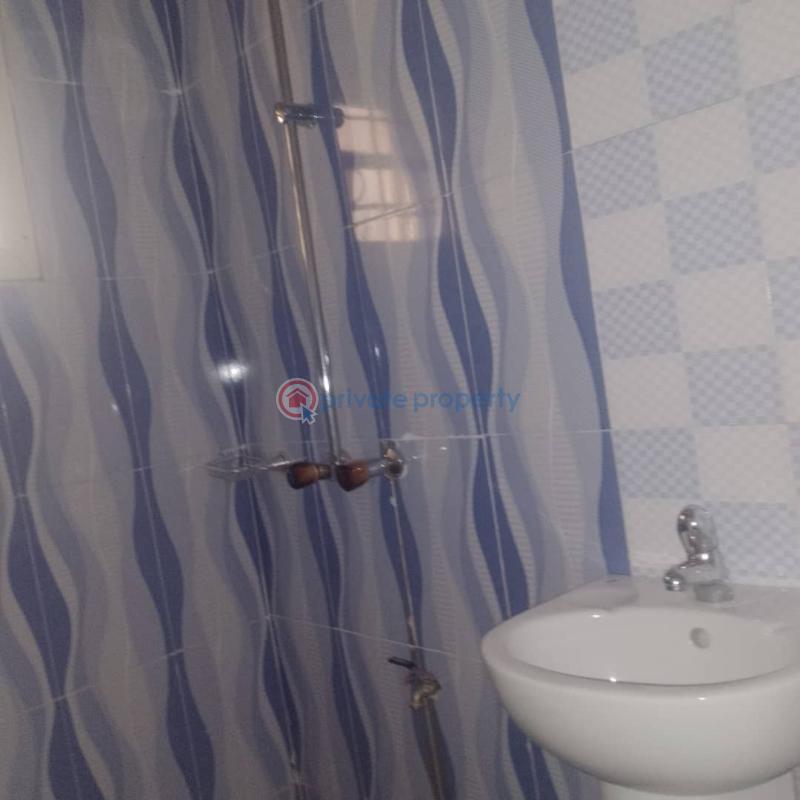 For rent 3 bedroom Flat & Apartment Aviation Estate Mafoluku Oshodi