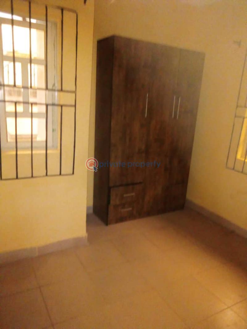 3 bedroom Flat & Apartment For Rent Alakia Ibadan Oyo - 3