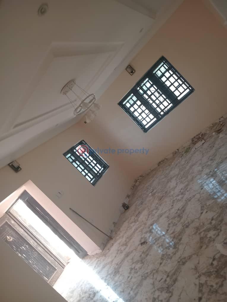 3 bedroom Flat & Apartment For Rent Iyana Ajia Area Alakia Ibadan Oyo - 2