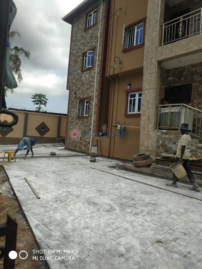3 bedroom Flat & Apartment For Rent Off Yakoyo Berger Ojodu Lagos - 2