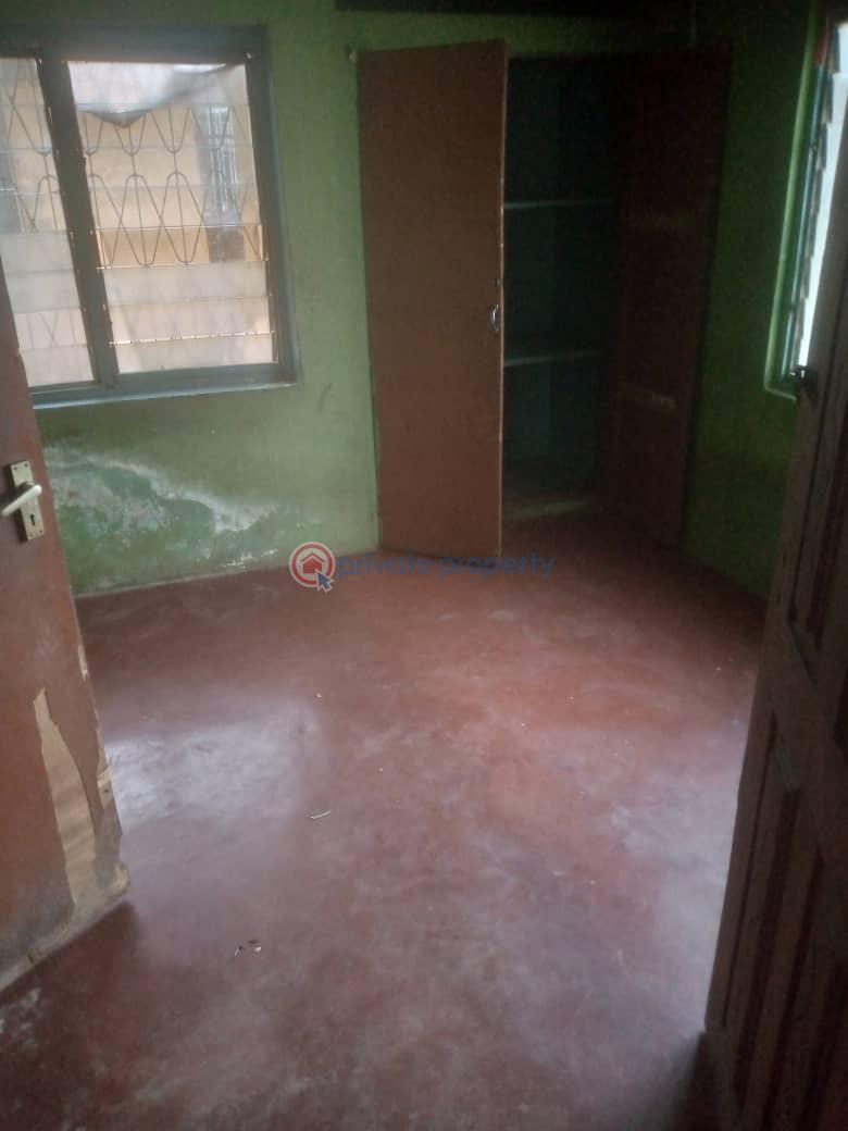 3 bedroom Flat & Apartment For Rent New Garage Area Akala Express Ibadan Oyo - 1