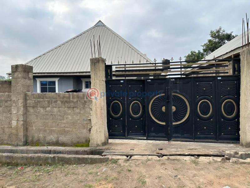 3 bedroom Flat & Apartment For Sale Erunmu Town Oke Ado Ibadan Oyo - 0