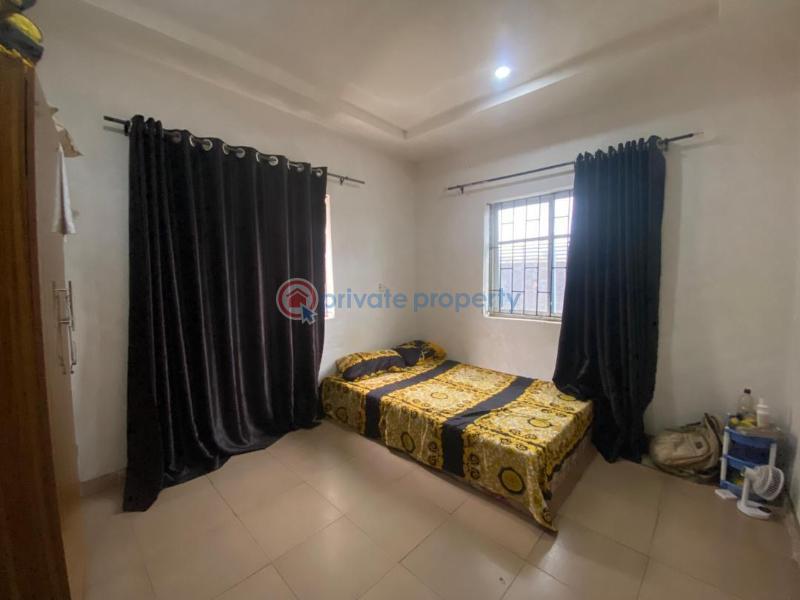 3 bedroom Flat & Apartment For Sale Erunmu Town Oke Ado Ibadan Oyo - 3