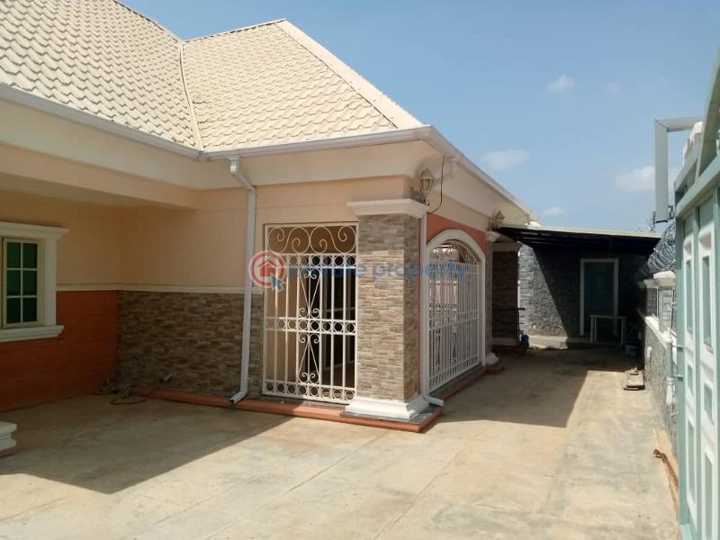 3 bedroom House For Rent Apo Abuja Phase 2  - 6