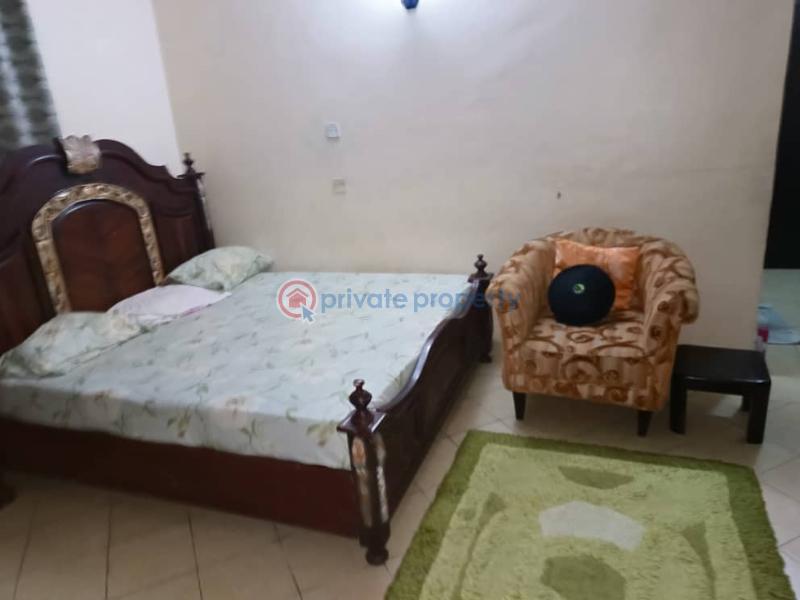 3 bedroom House For Rent Alagomeji Yaba Lagos - 1