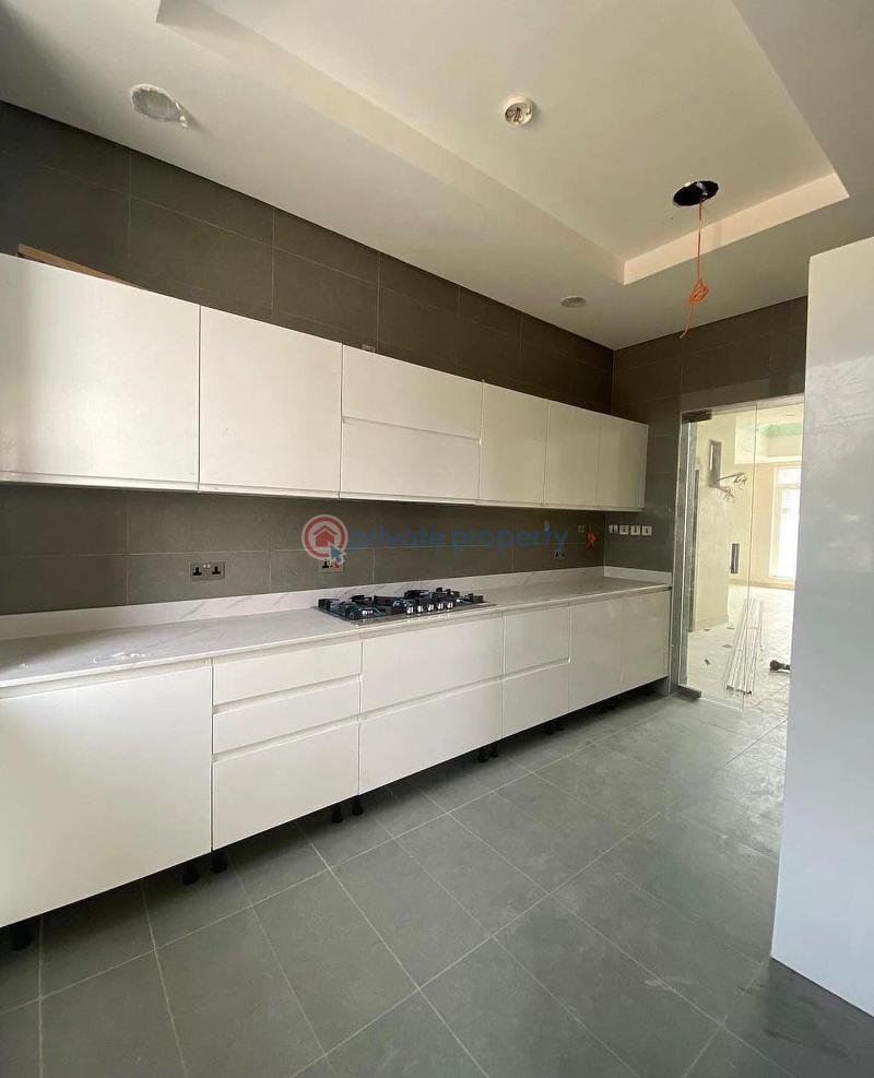 3 bedroom House For Sale Victoria Island Lagos - 4