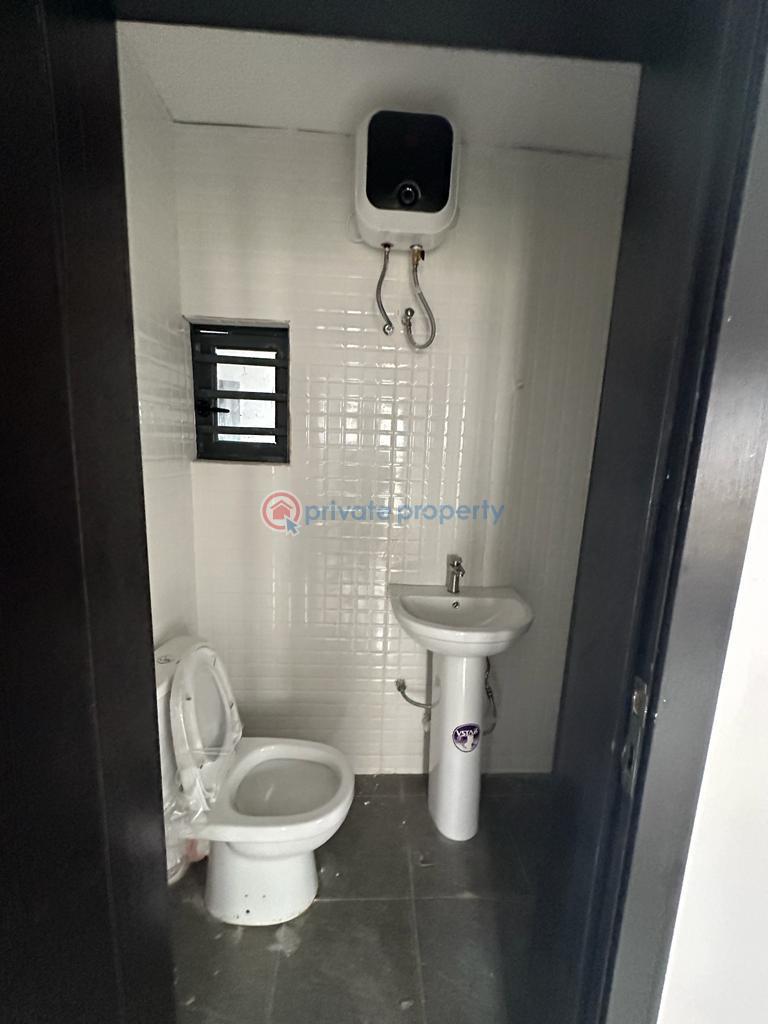 3 bedroom Flat & Apartment For Rent Ikota Lekki Lagos - 1