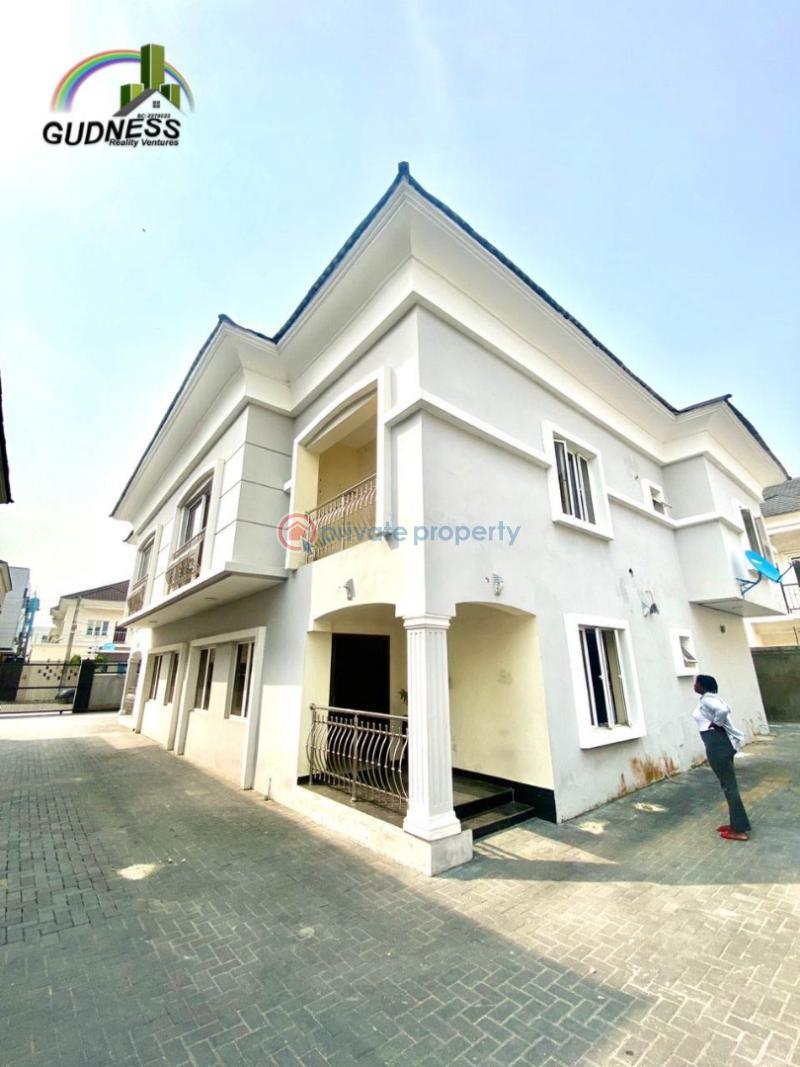 3 bedroom Semi detached Duplex For Rent Lekki Phase 1 Lagos - 1
