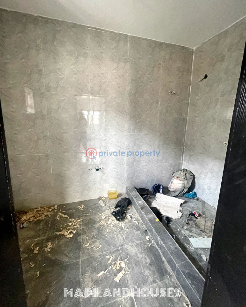 3 bedroom Semi detached Duplex For Sale Gbagada Lagos - 4