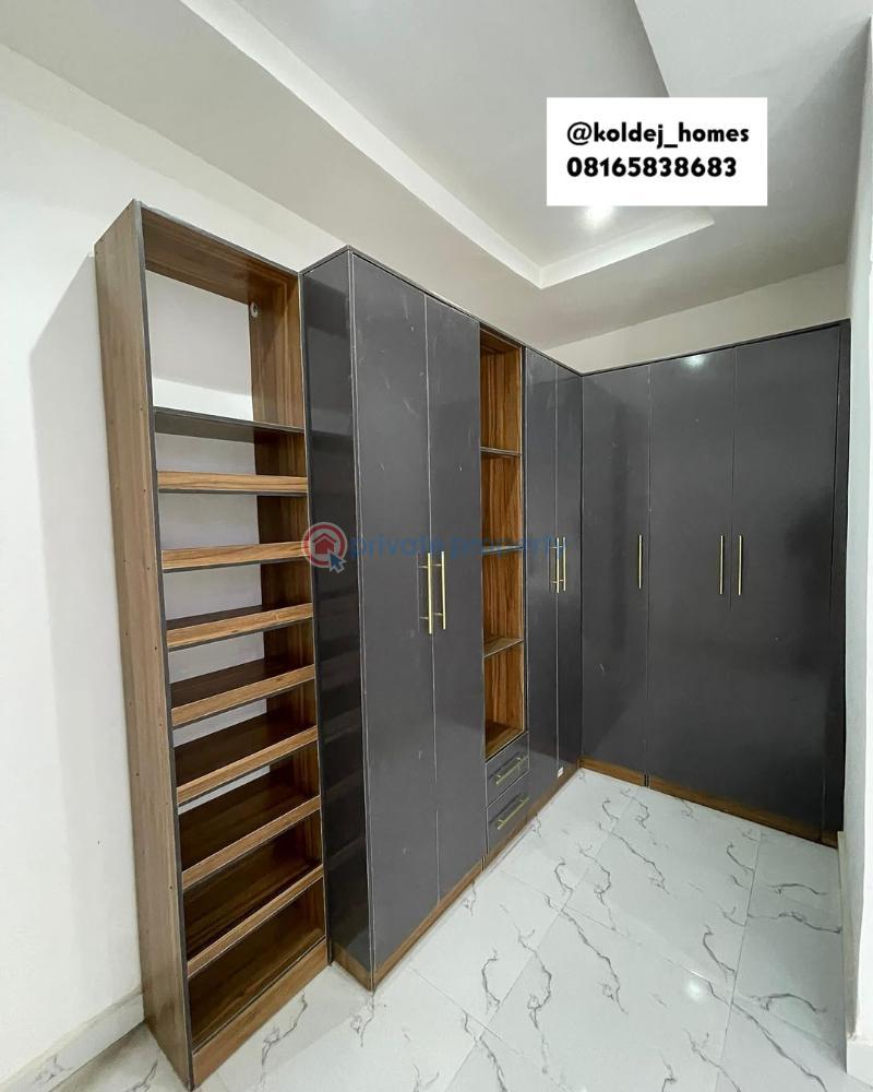 3 bedroom Terraced Duplex For Rent Lekki Lagos - 8