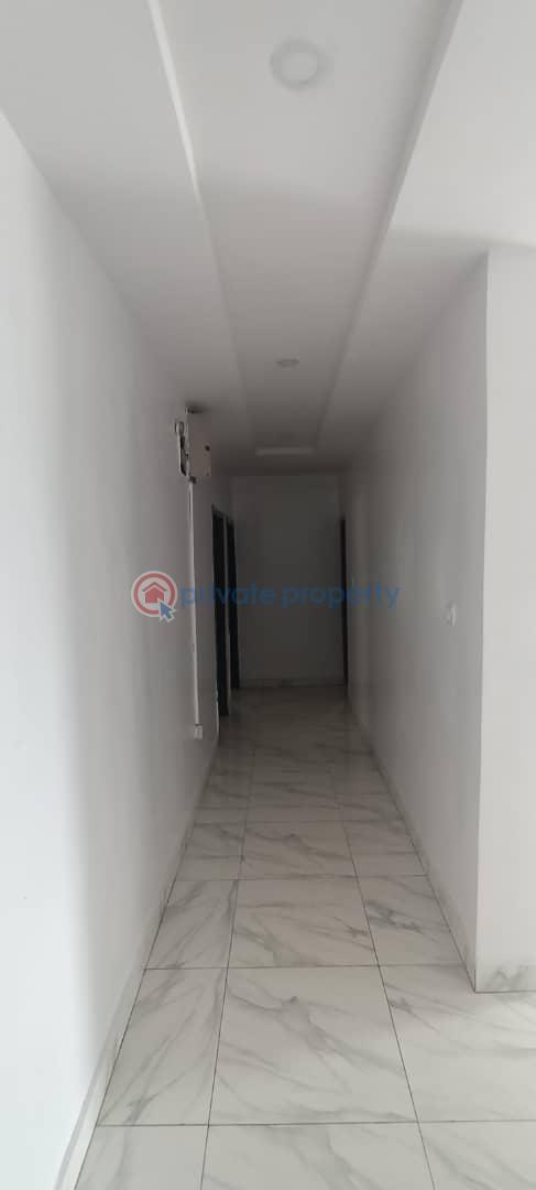 3 bedroom Flat & Apartment For Sale Off Queens Street ,casino Yaba Lagos - 6