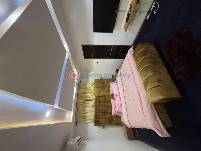 For shortlet 3 bedroom Detached Duplex Cooker Roundabout Ilupeju Coker