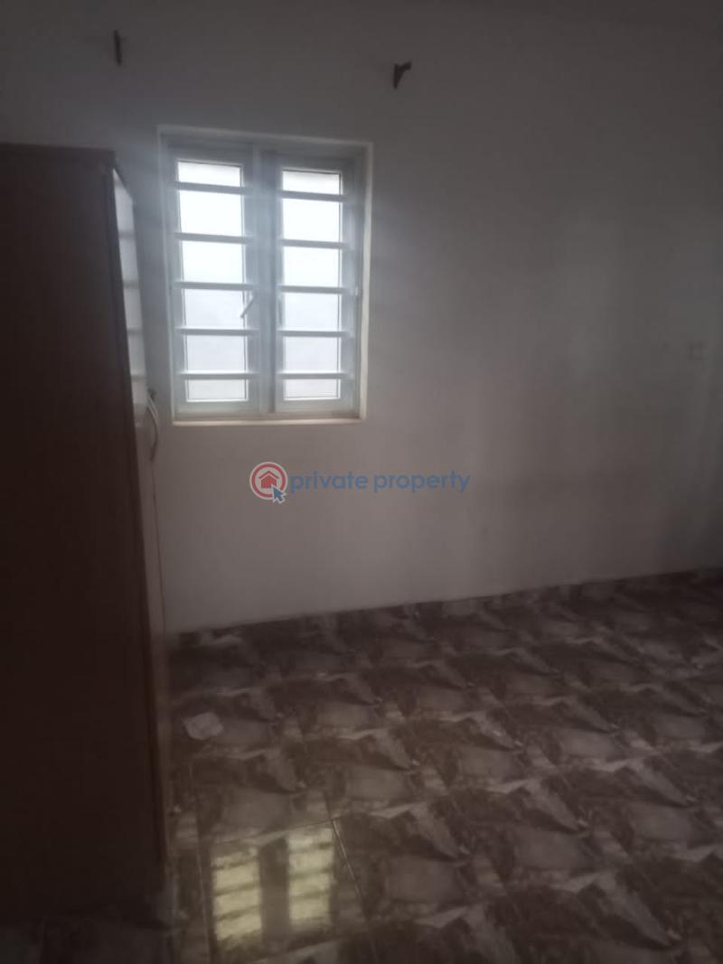 3 bedroom Flat & Apartment For Rent Obawole, Gra Ikeja Lagos - 9