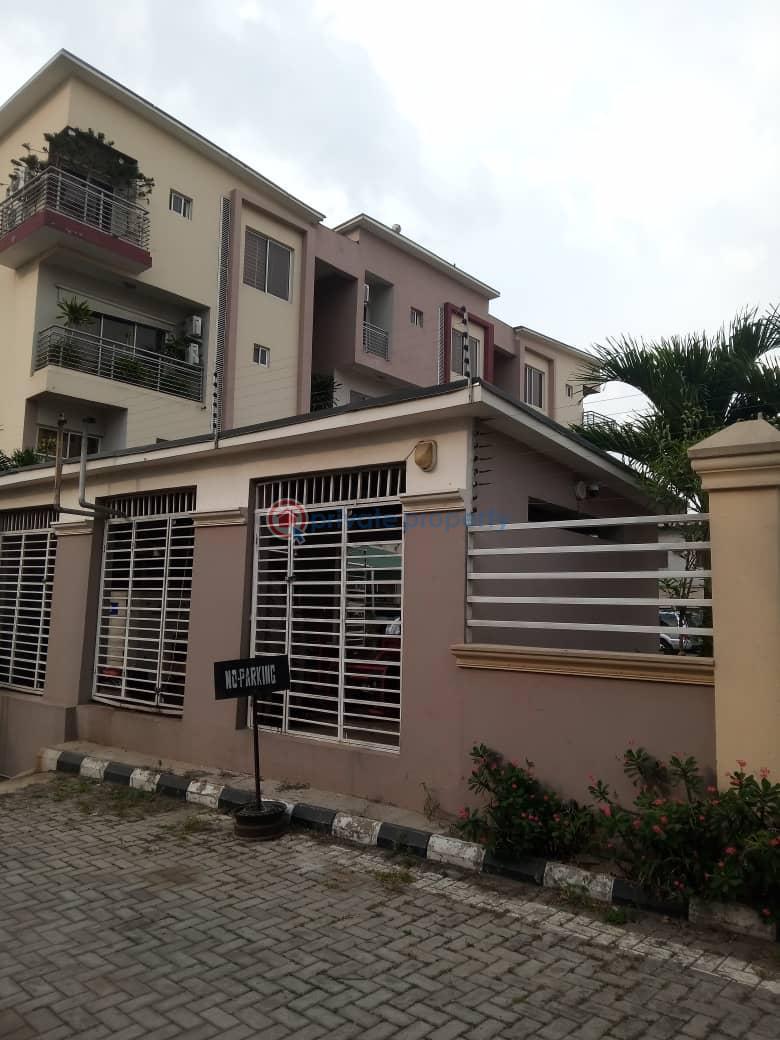 For sale 3 bedroom House Berger Ikeja Lagos (PID 7PAKVS) Private