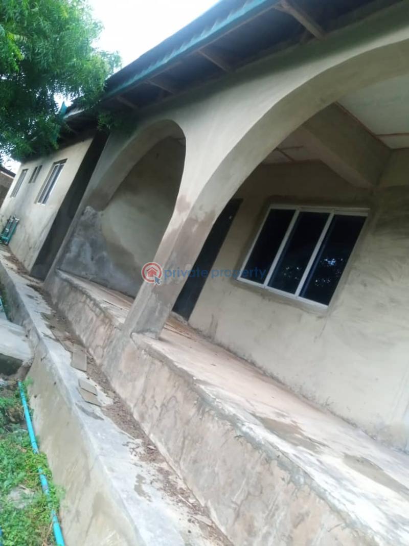 Flat & Apartment For Sale Aba Odan Alakia Off Iwo Road Ibadan Oyo - 1