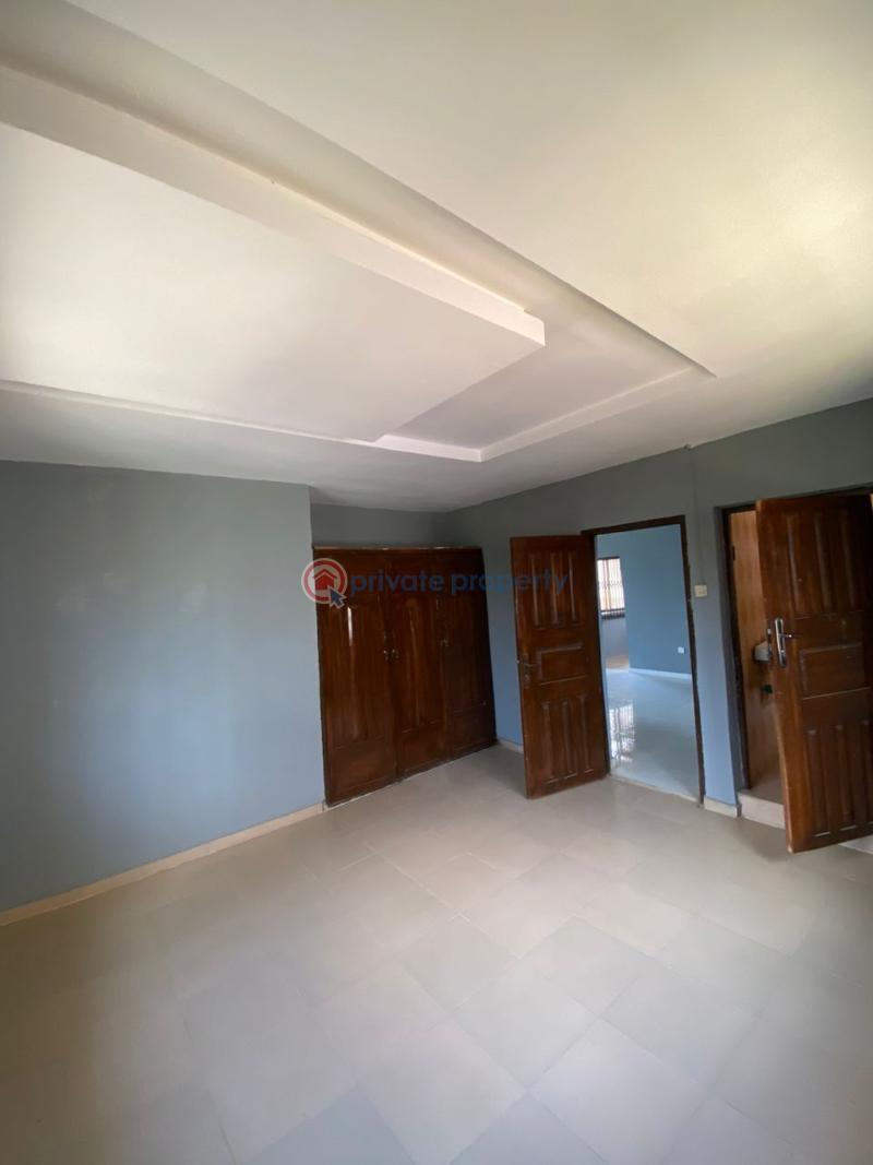 3 bedroom House For Rent T Exclusive Side Ibadan Oyo - 4