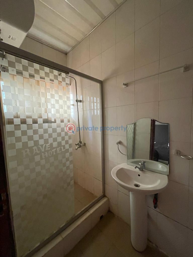10 bedroom Commercial Property For Sale Omolayo / Alegongo Estate Akobo Ibadan Oyo - 17