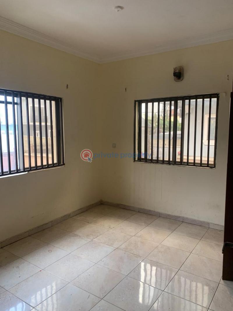 Decent 3 bedroom flat - 4 3 bedroom Flat & Apartment For Rent Ifako-Gbagada Lagos - 4