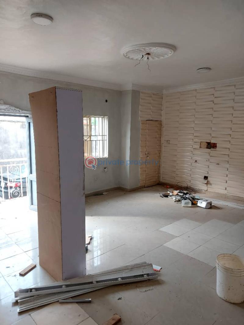 3 bedroom Flat & Apartment For Rent Shadua Estate Sholuyi Gbagada Gbagada Lagos - 2