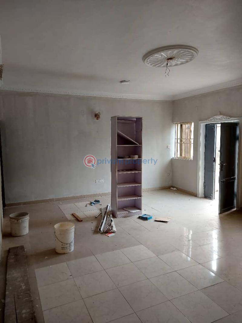 3 bedroom Flat & Apartment For Rent Shadua Estate Sholuyi Gbagada Gbagada Lagos - 4