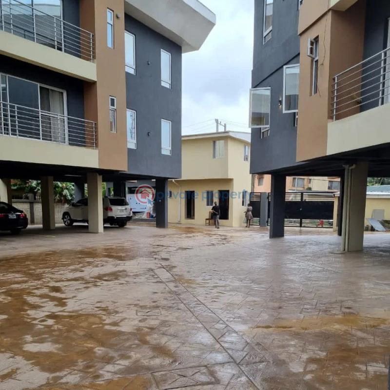 3 bedroom Flat & Apartment For Rent Off Censors Market, Bode Thomas Surulere Lagos - 6