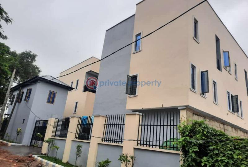 3 bedroom Terraced Duplex For Sale Yaba Tech Quarters Jibowu Yaba Lagos - 15