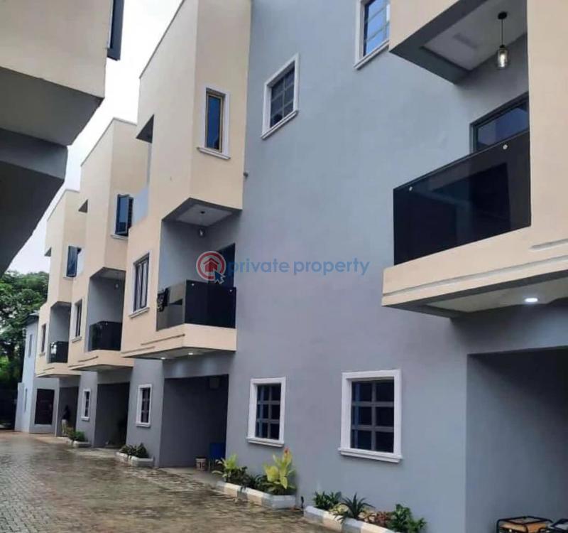 3 bedroom Terraced Duplex For Sale Yaba Tech Quarters Jibowu Yaba Lagos - 11