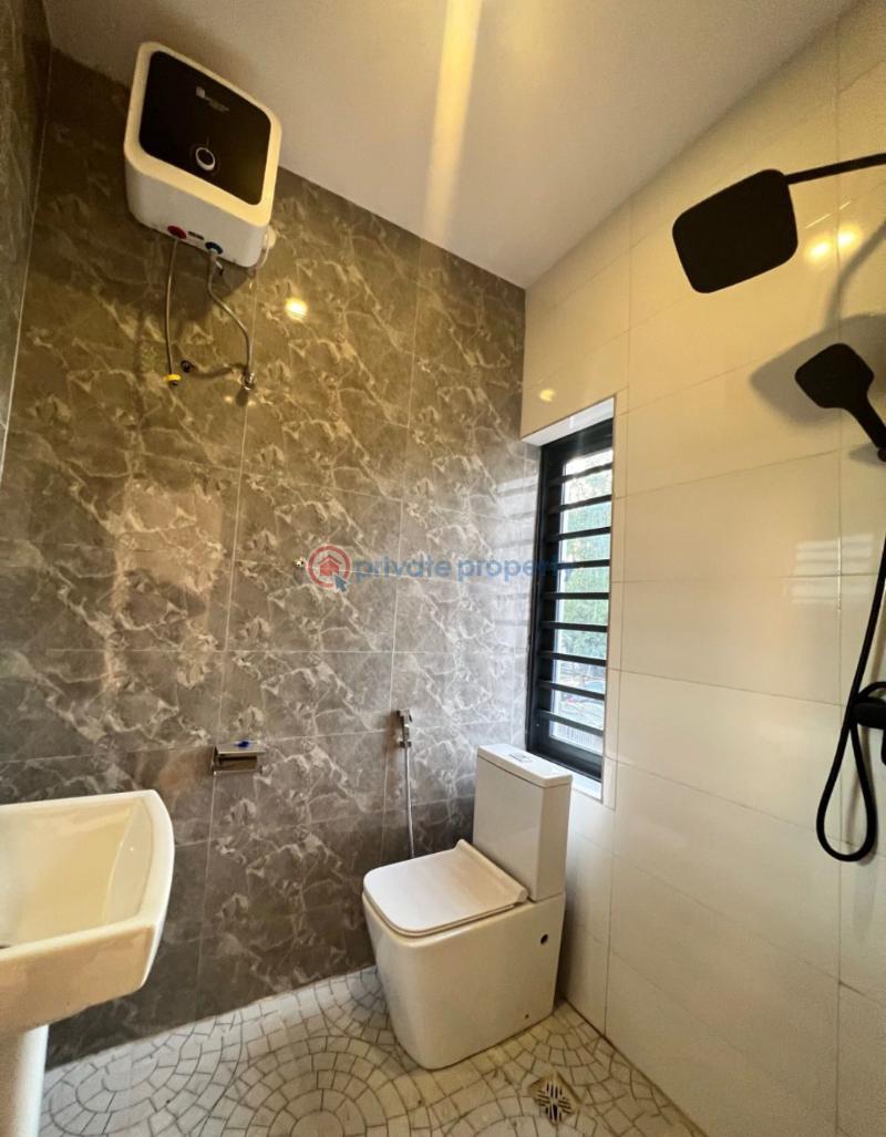 3 bedroom Terraced Duplex For Sale Yaba Tech Quarters Jibowu Yaba Lagos - 8