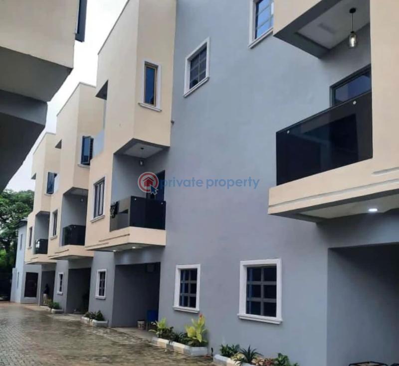 3 bedroom Terraced Duplex For Sale Yaba Tech Quarters Jibowu Yaba Lagos - 0