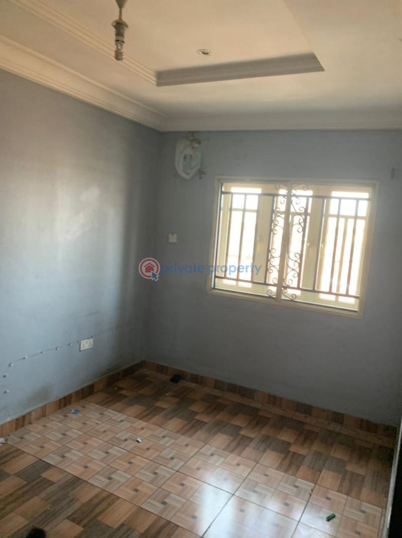 3 bedroom Flat & Apartment For Rent Iyana Oworo Oworonshoki Gbagada Lagos - 5
