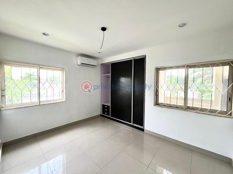 3 bedroom Flat & Apartment For Rent Thompson Avenue Ikoyi Lagos - 9