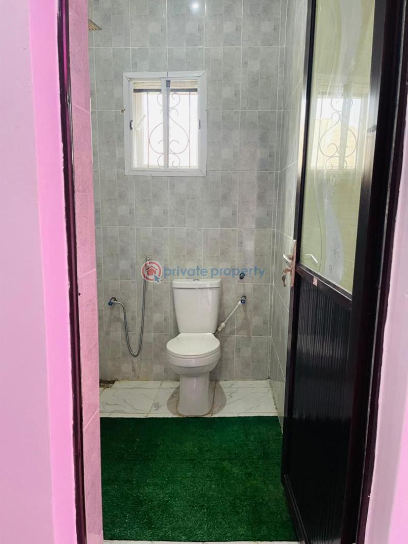 3 bedroom Detached Bungalow For Sale Bovas Filling Station Akobo Ojoo Ojoo Ibadan Oyo - 8