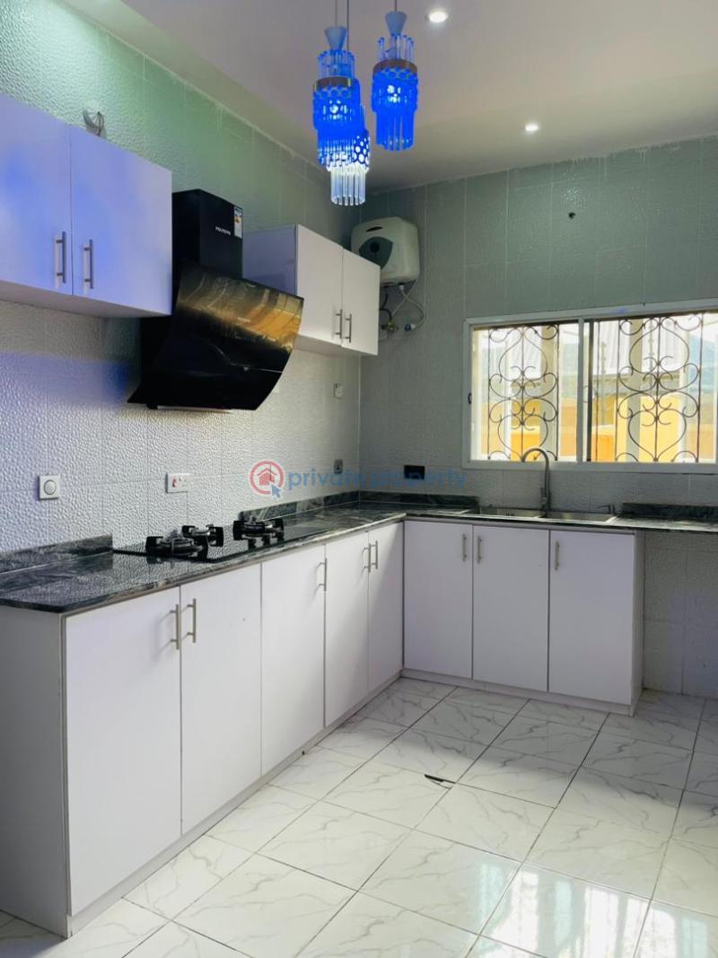 3 bedroom Detached Bungalow For Sale Bovas Filling Station Akobo Ojoo Ojoo Ibadan Oyo - 1