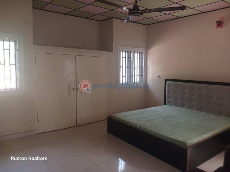 5 bedroom Detached Bungalow For Sale Agodi Gra Agodi Ibadan Oyo - 4