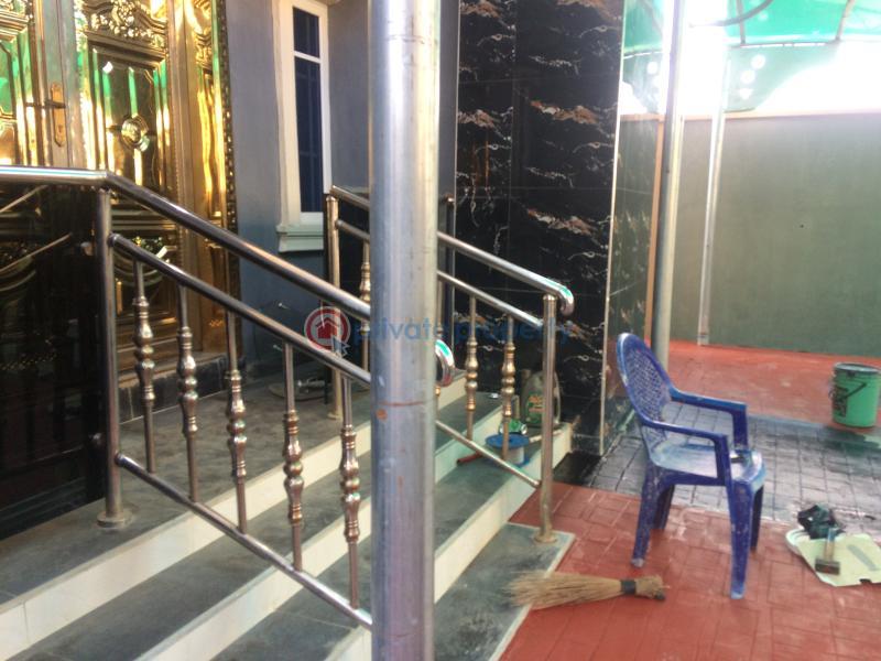 3 bedroom Flat & Apartment For Rent At Ashimowu Bakare Street, Off Nnobi Street Via Kilo Bus Stop, Surulere Lagos - 5