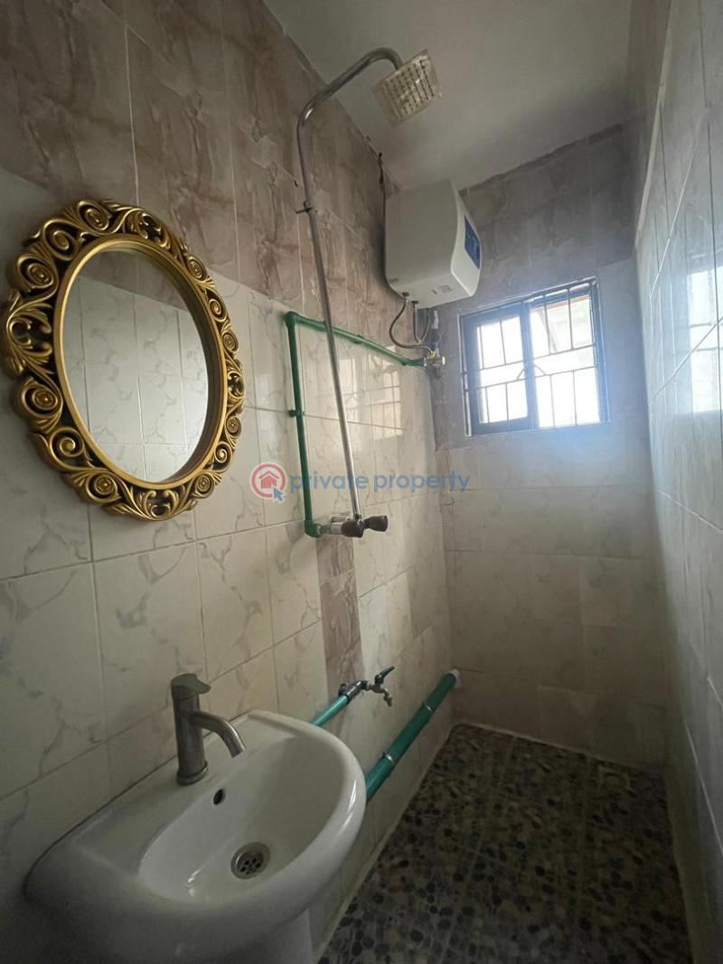 House For Rent Adelabu Surulere Lagos - 7