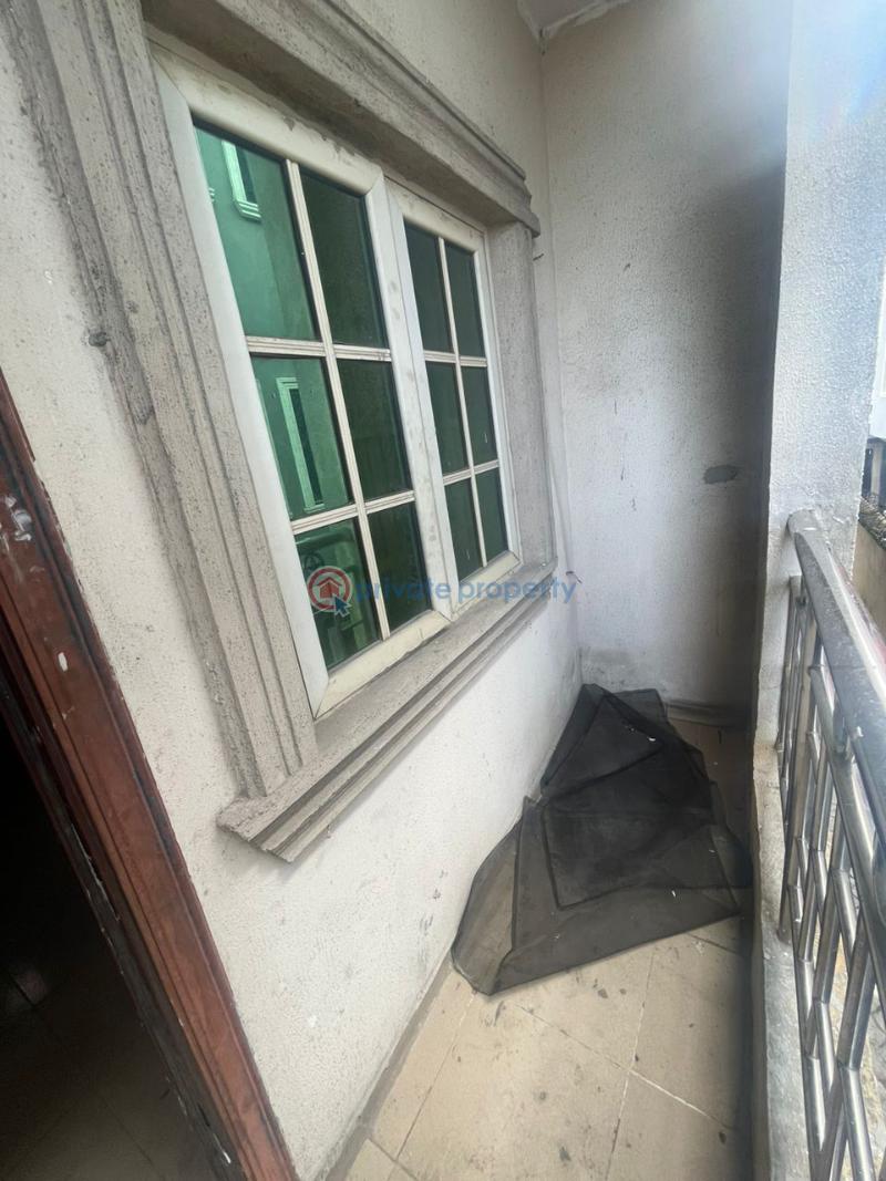 House For Rent Surulere Lagos - 11