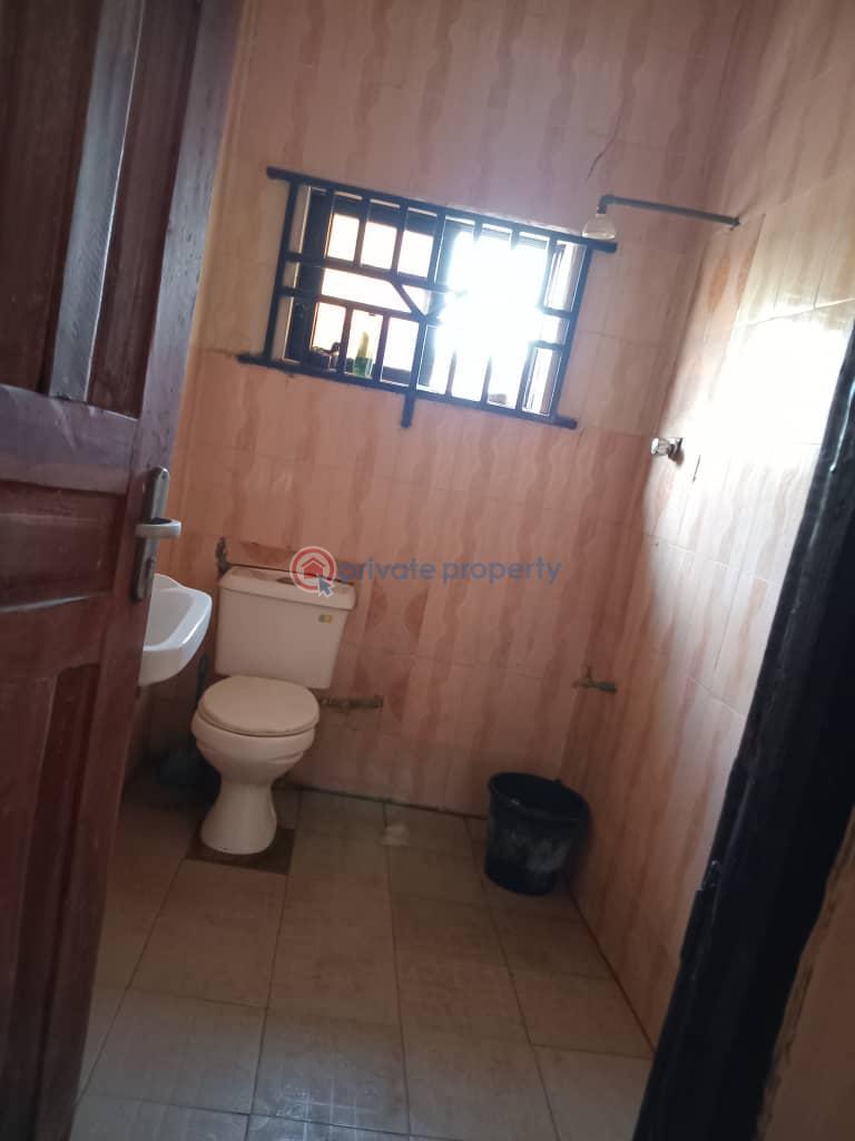 3 bedroom Detached Bungalow For Rent Peluseriki Ireakari Estate Akala Express Akala Express Ibadan Oyo - 3