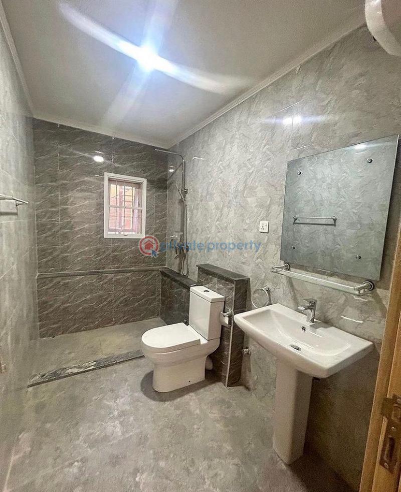 3 bedroom Duplex For Rent Jahi Abuja Phase 2  - 4