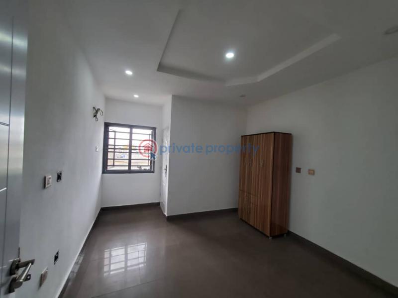 3 bedroom Block Of Flats For Rent Off Stadium Surulere Lagos - 16
