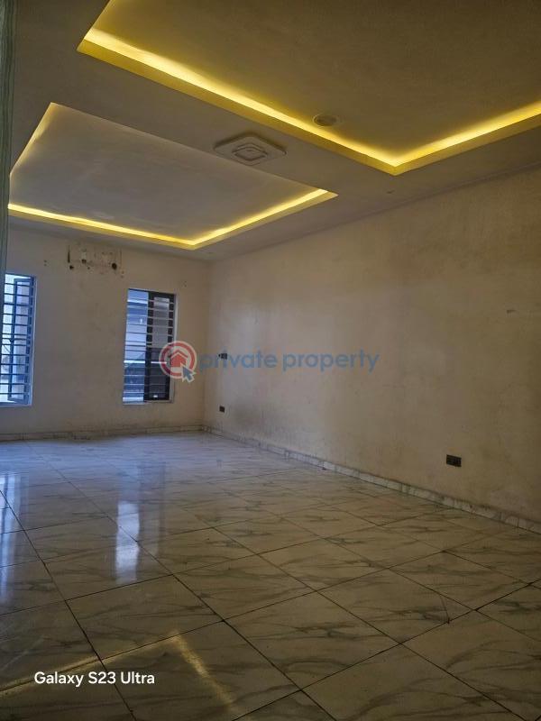 1 bedroom Shared Apartment For Rent Royal Pine Estate Orchid Along Lekki Expressway Lagos - 2