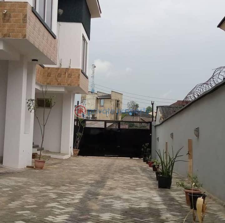 4 bedroom House For Sale Millennium Estate Gbagada Gbagada Lagos - 2