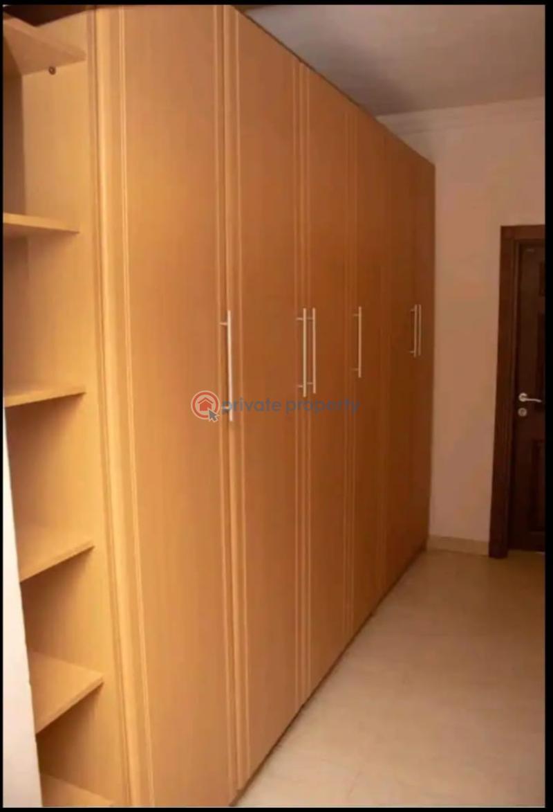 9 bedroom House Short let Off Ikeja Medical Center, Allen Avenue Ikeja Lagos - 6