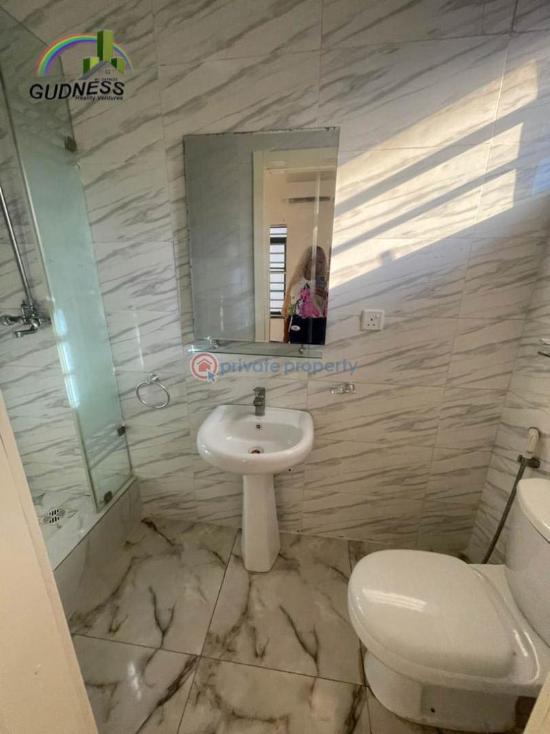 4 bedroom Detached Duplex For Rent Ikota Lekki Lagos - 13