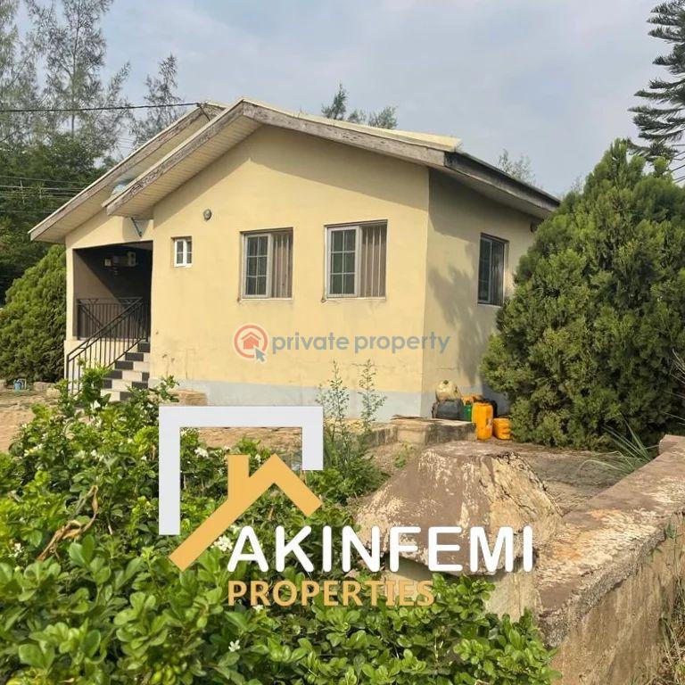For sale 4 bedroom House Ibadan Oyo (PID 2PALMK) Private Property