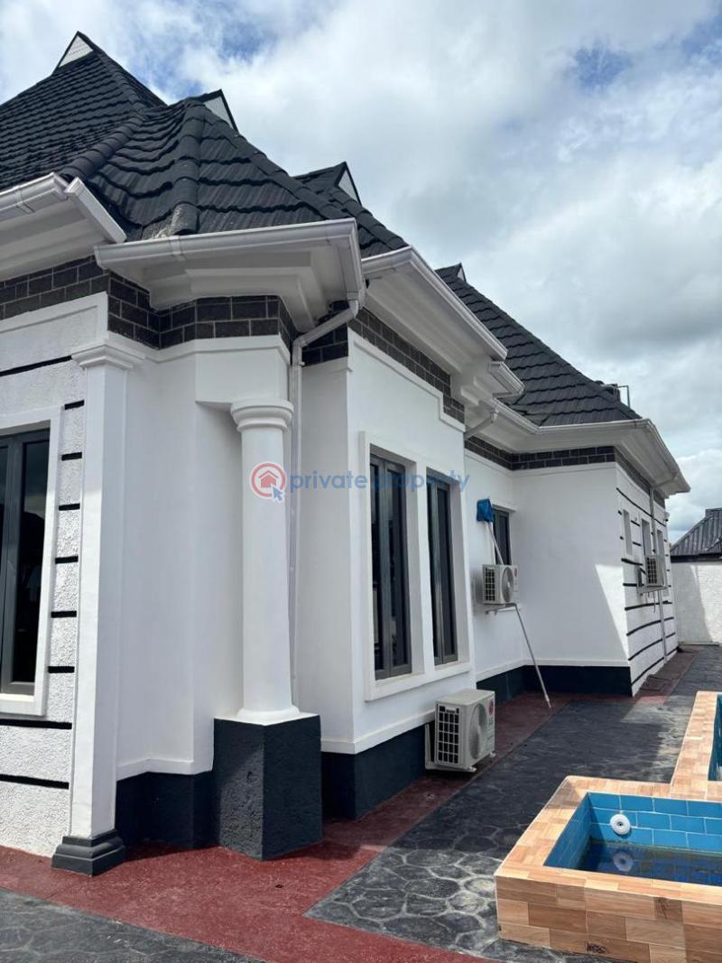 4 bedroom House For Sale Faruq Soka Area Of New Ibadan Oyo