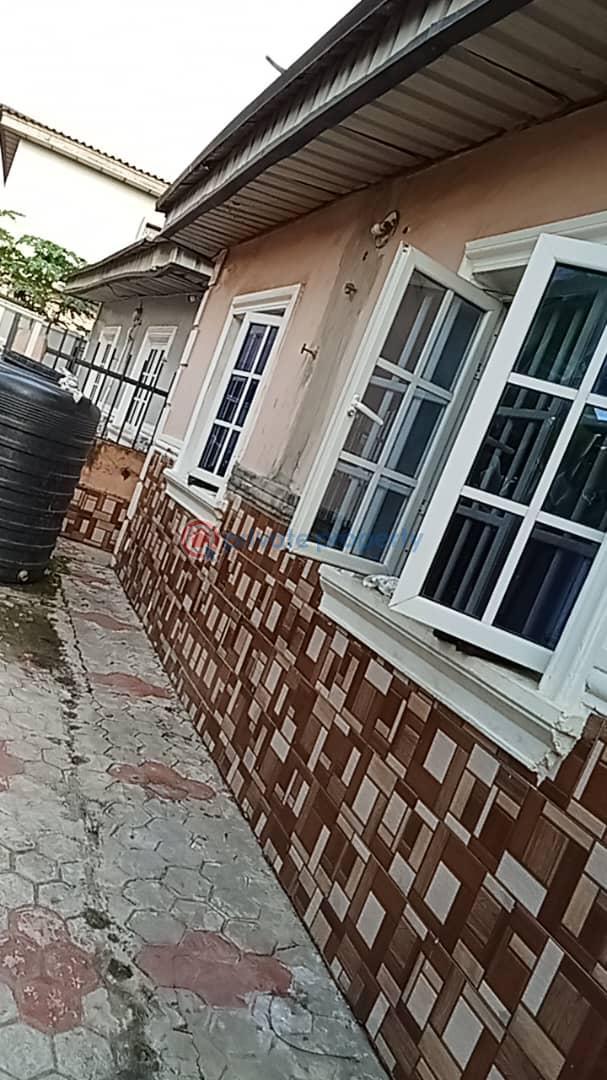 4 bedroom Detached Bungalow For Sale Lasun Igando Alimosho Lagos - 2