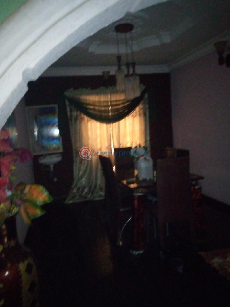 4 bedroom House For Sale Back Of Federal Housing Estate Igbogbo Ikorodu Lagos - 3