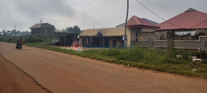 House For Sale Badeku New Road Off Iwo Road Ibadan Ibadan Oyo - 1